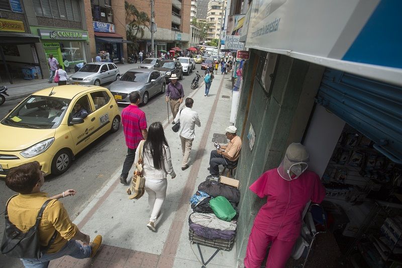 Nuevos andenes, lentos pero seguros