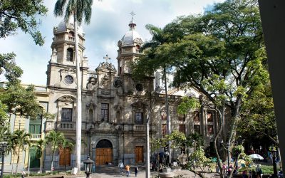 El reloj de la Iglesia de San Ignacio de nuevo dará la hora