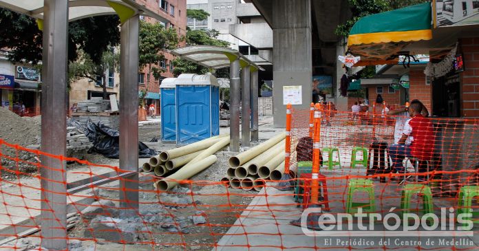 Obras en Bolívar perjudican al comercio