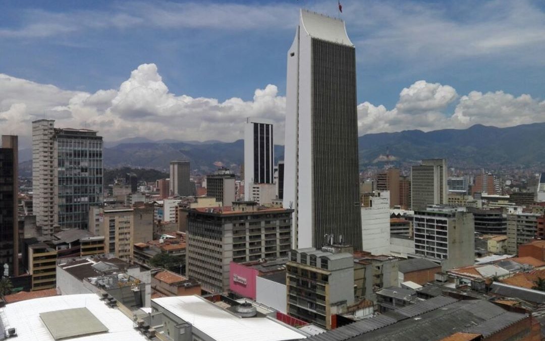 Las transformaciones del centro de Medellín llegan a la conversación pública
