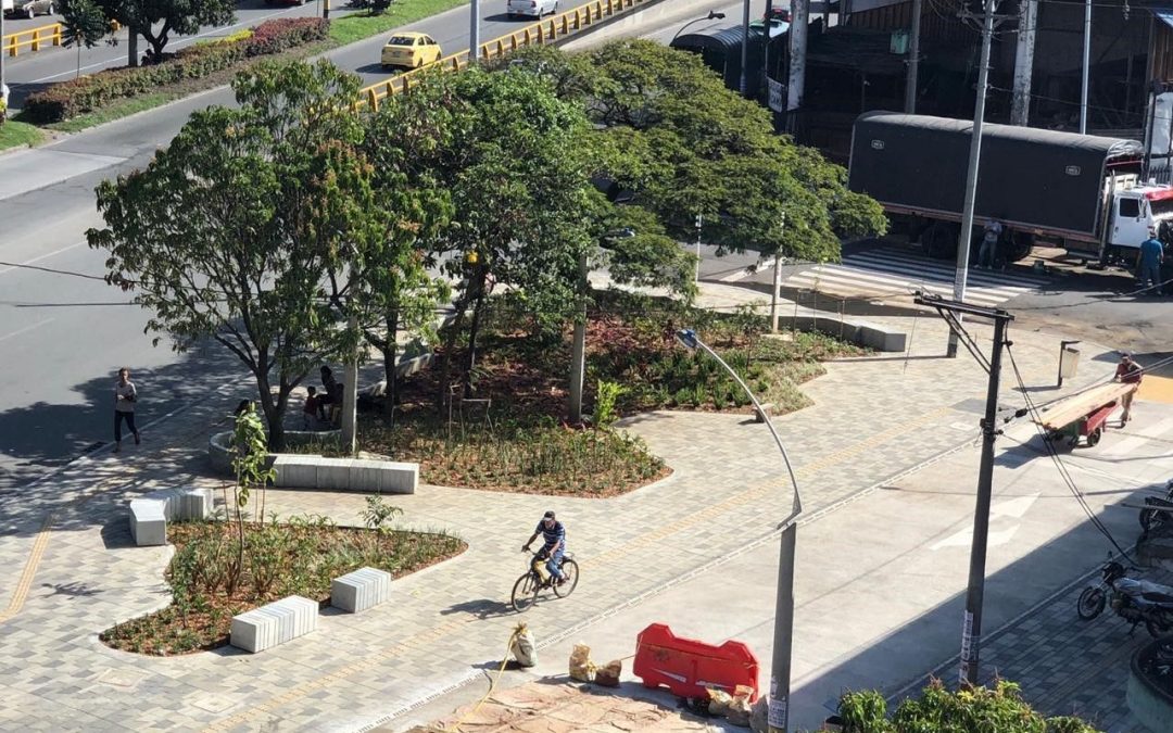 Alcaldía entrega nueva zona verde en el centro
