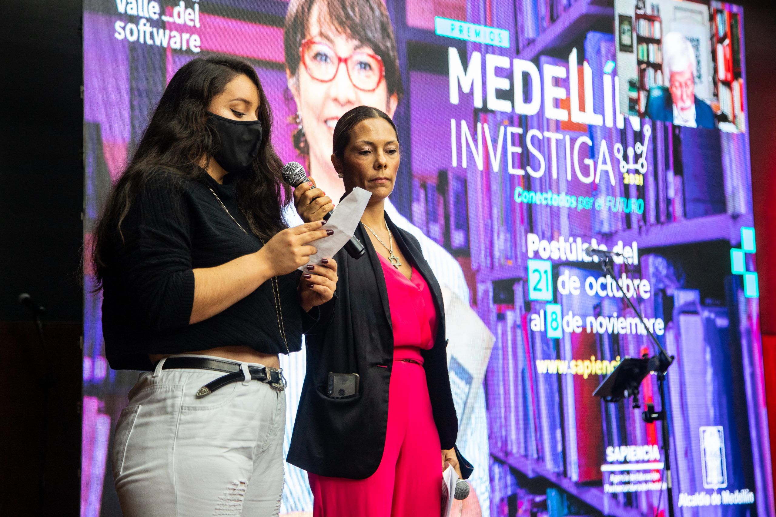 Premios medellín investiga