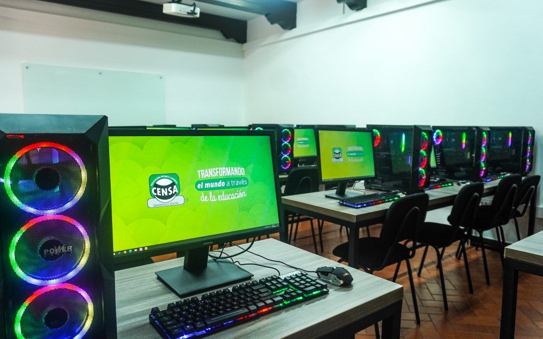 CENSA sigue su apuesta por la educación para el trabajo de excelente calidad