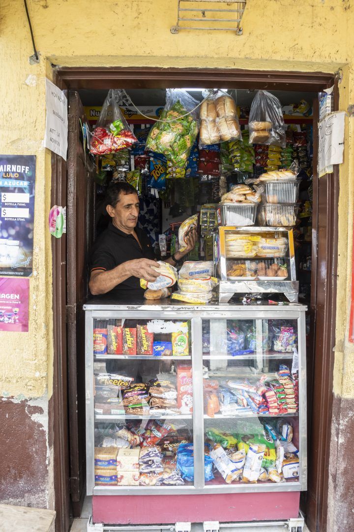 tiendas de barrio