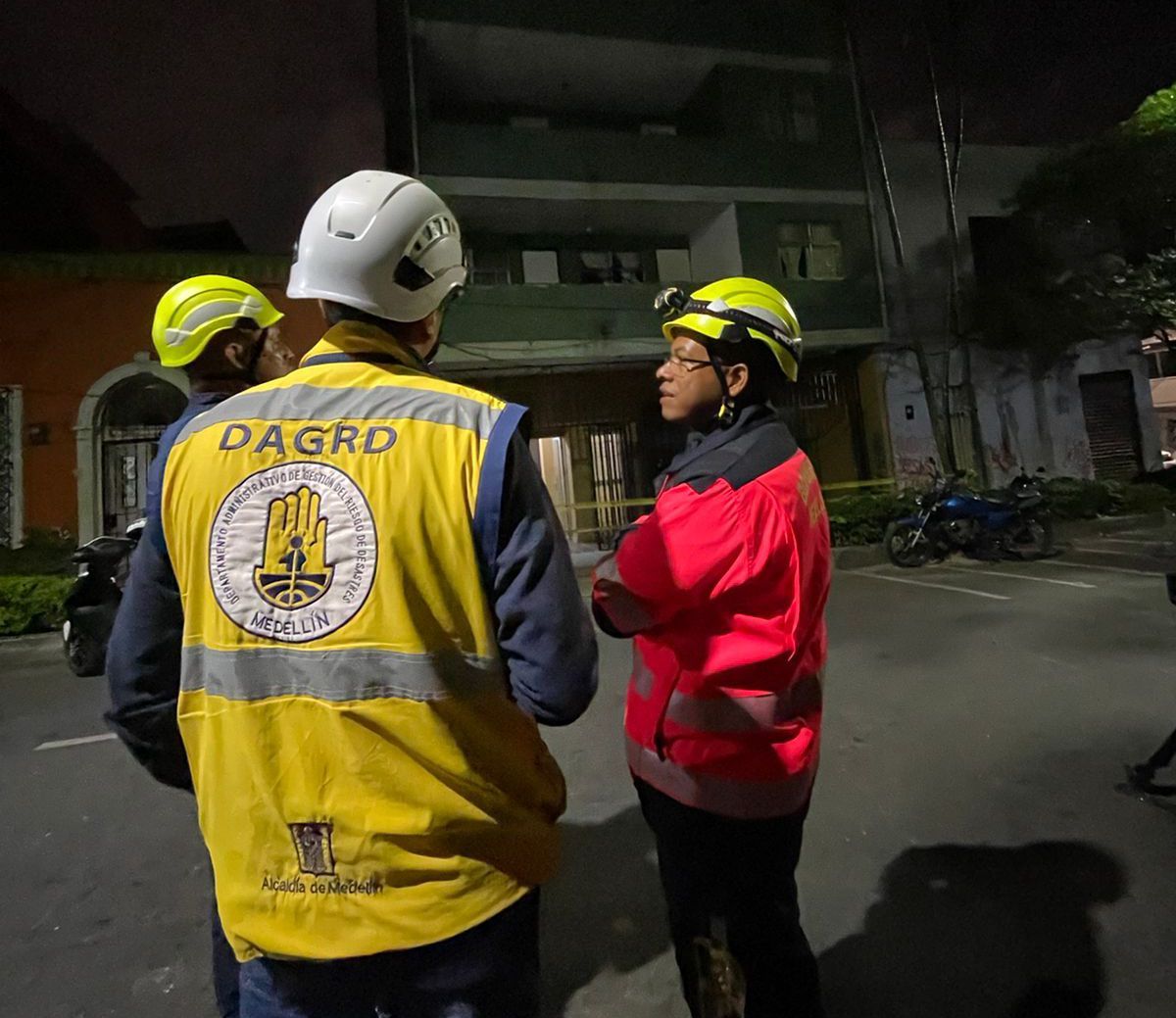 evacuan edificio en el barrio boston