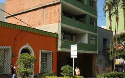 ¡El centro en riesgo! En la Candelaria hay zozobra y temor por daños estructurales en edificaciones