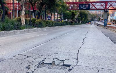 ¿Muchos huecos en las vías? Este es el panorama en el centro de Medellín