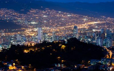 del centro propone foros panoramica medellin ciudad