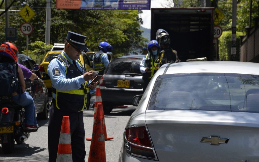 Pico y placa  en Medellín jueves 9 de mayo de 2024