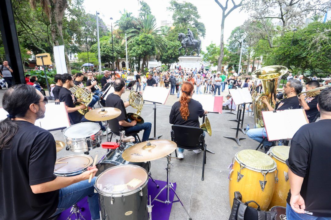 conciertos gratuitos de filarmed retreta parque bolívar