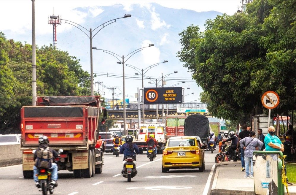 Peak and plaque in Medellín Wednesday, May 8, 2024