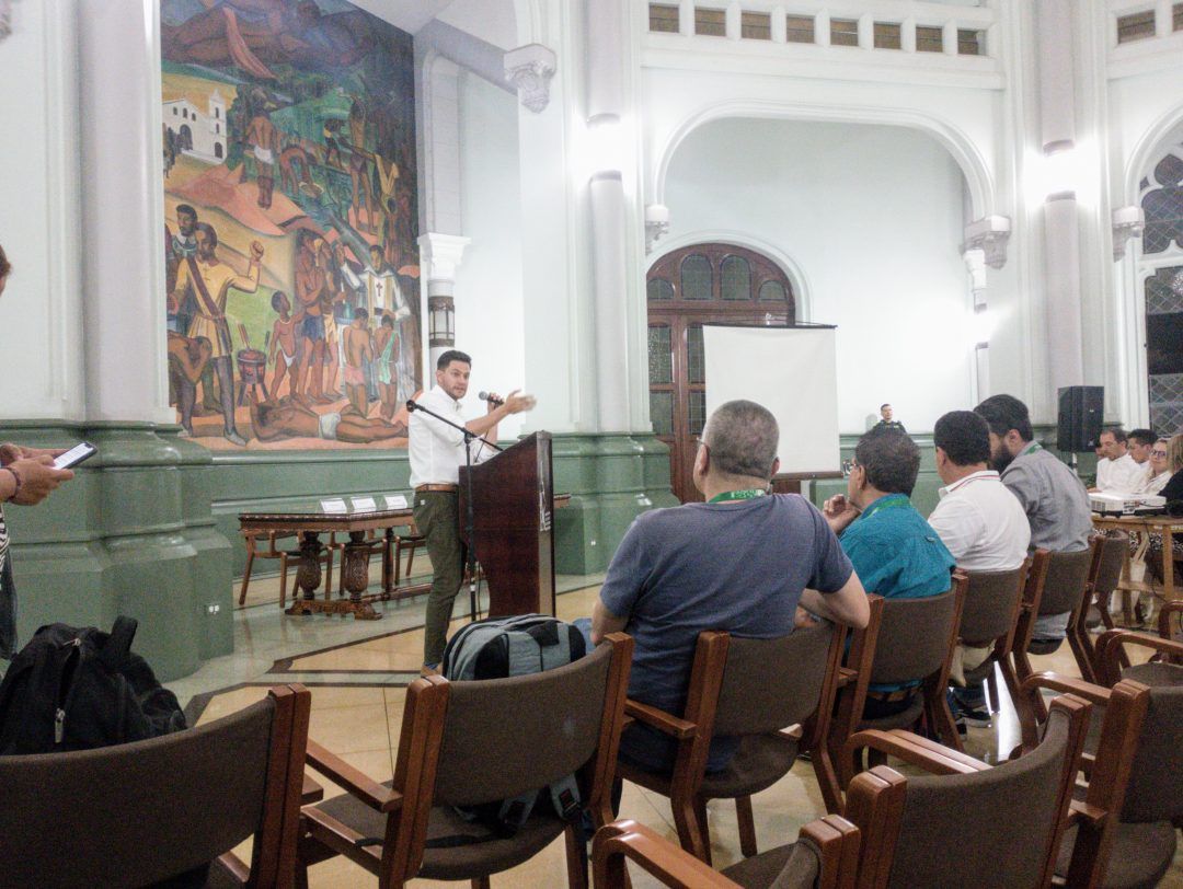 Secretario de Seguridad,Mateo González Benítez.