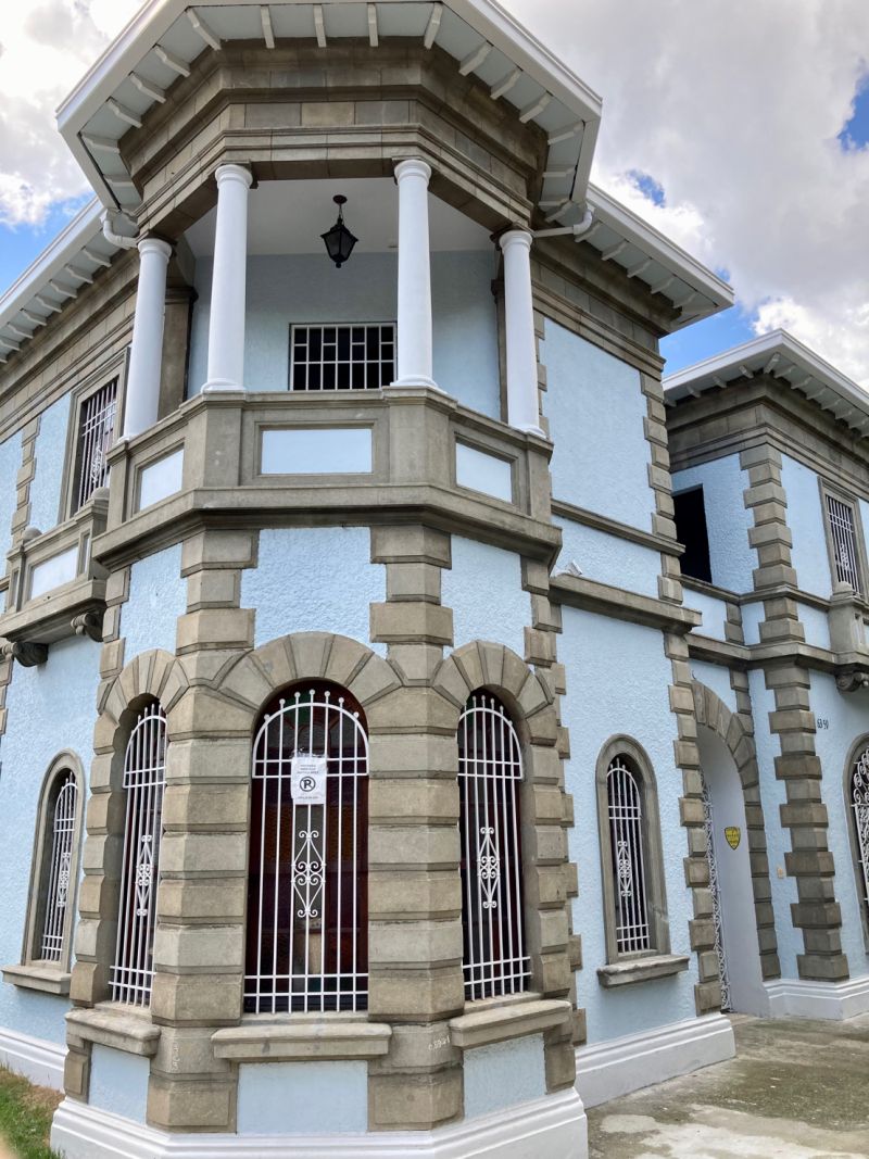 Casas patrimoniales de Prado se convierten en hoteles boutique