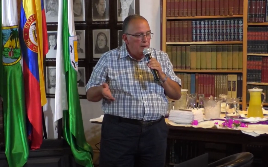 Falleció Luis Fernando Múnera López, presidente de la Academia Antioqueña de Historia