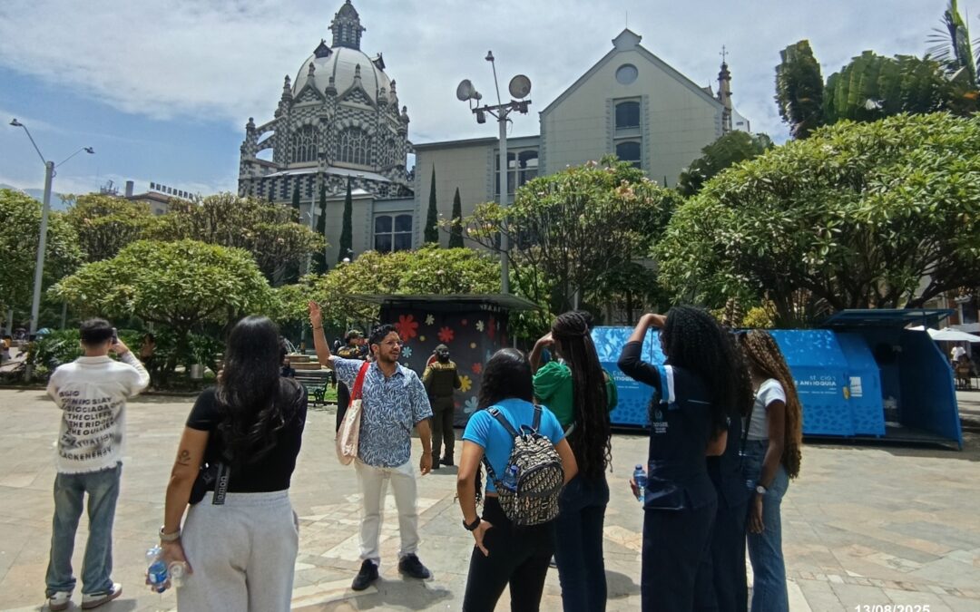 Con “Vive el Centro, Aventúrate en él” estudiantes foráneos encuentran en el centro un espacio para crecer