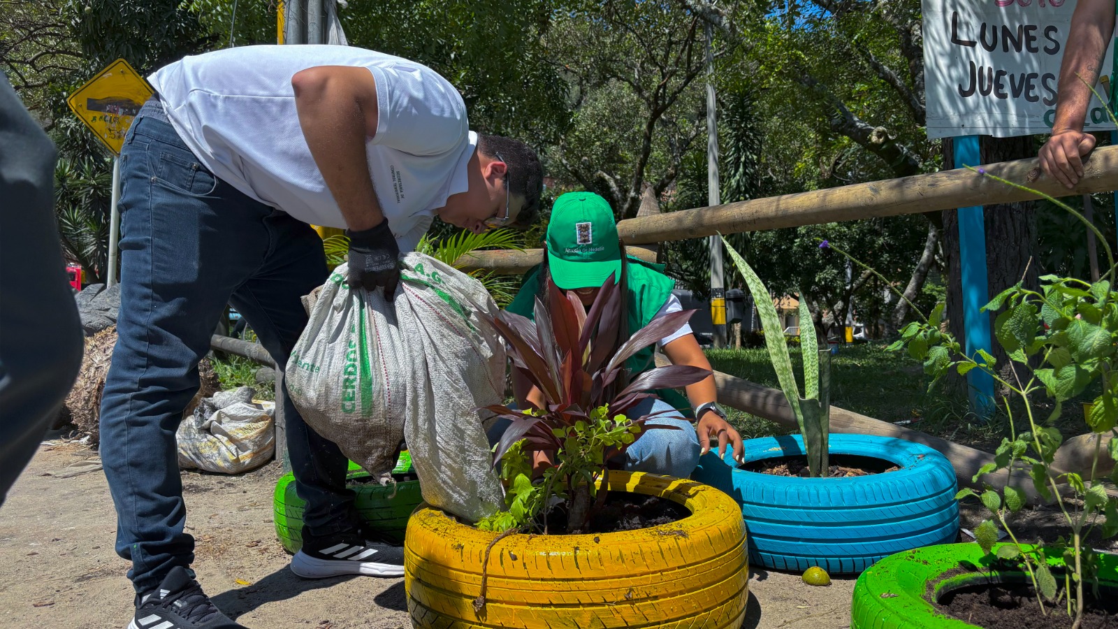 Punto Critico Basuras se reconvierte Reconvierten puntos criticos de basura