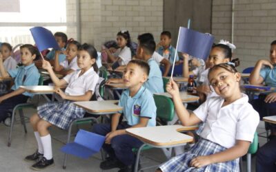 Con matrículas desde el 13 de enero, Antioquia pone en marcha calendario escolar