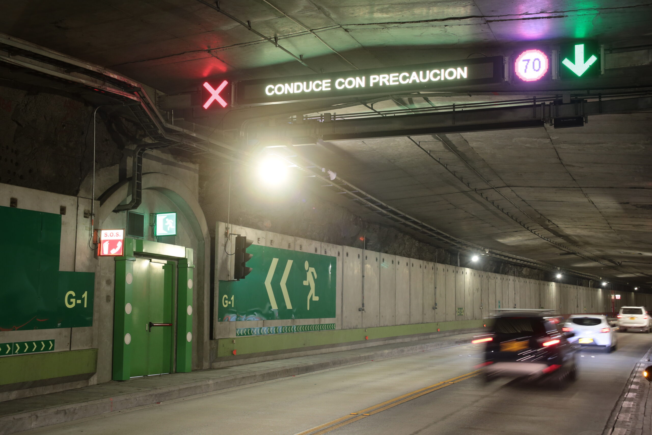 Tunel de Oriente